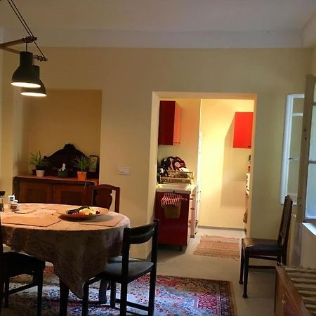 Vintage Studio Apartment, Garden And Free Parking Budapest Bagian luar foto